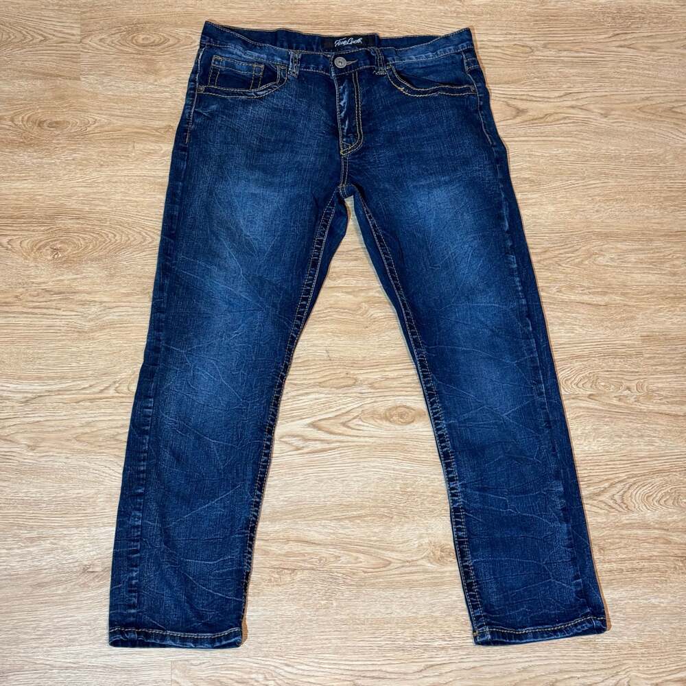 True Luck Men’s Classic Stretch Straight Fit Bootcut Jeans Size 34x30